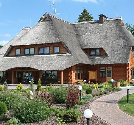 Vonadzini Hotel Stāmeriena Buitenkant foto