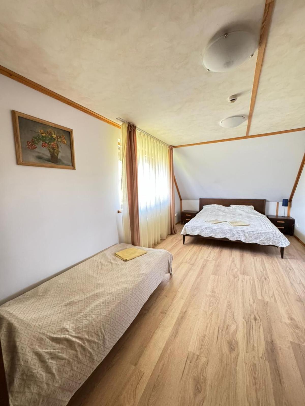Vonadzini Hotel Stāmeriena Buitenkant foto
